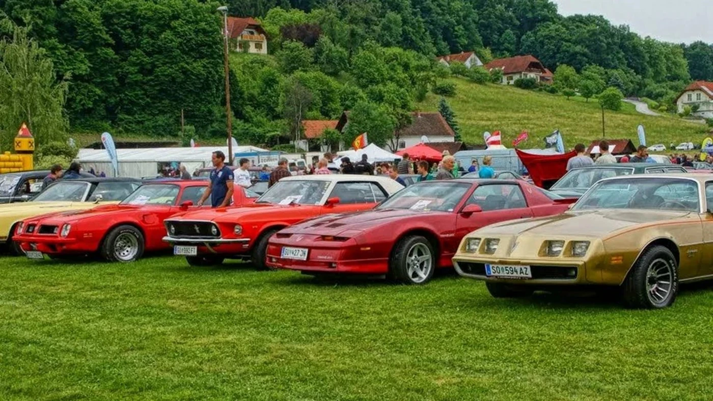 Oldtimer-Autos